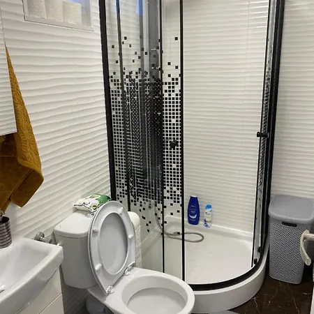 Amazing 1 Bed Flat Lejlighed Craiova